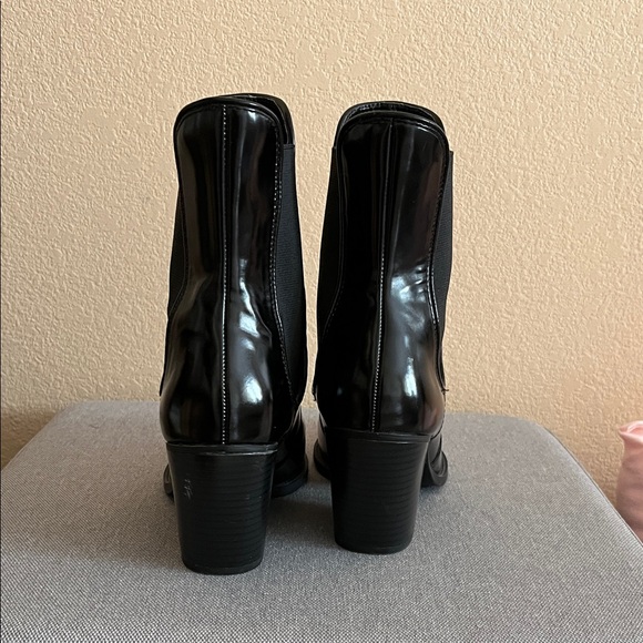 Zara Glossy Black Heeled Boots - Picture 3 of 3
